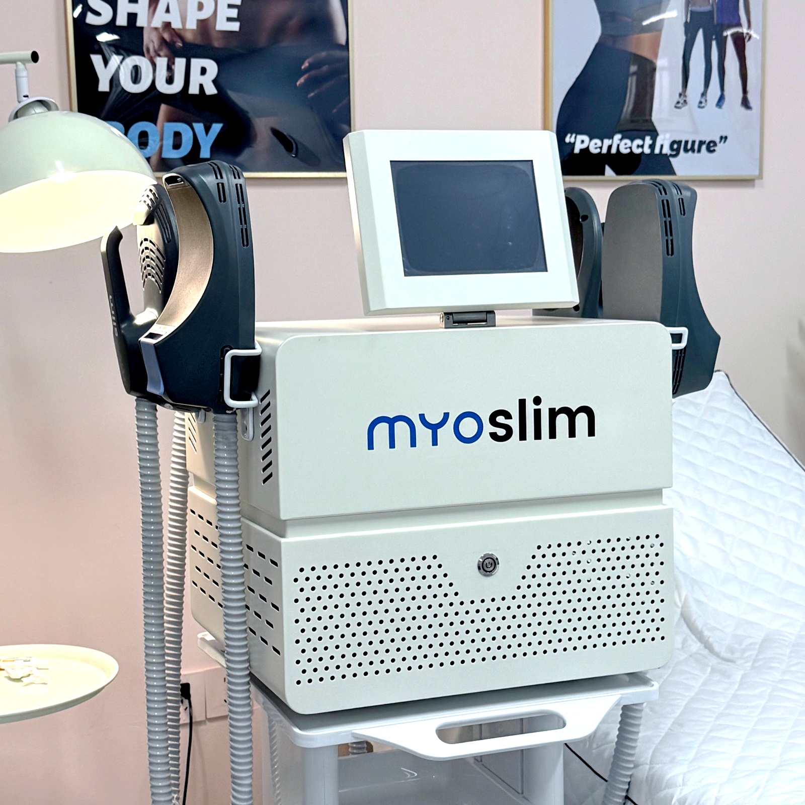 EMS ZERO EMS 15 Tesla 6500W – Profesjonalne Urządzenie Kosmetyczne EMS HI-EMT RF | 4 Głowice | Beauty & SPA 1 EMS ZERO EMS 15 Tesla 6500W – Profesjonalne Urządzenie Kosmetyczne EMS HI-EMT RF | 4 Głowice | Beauty & SPA