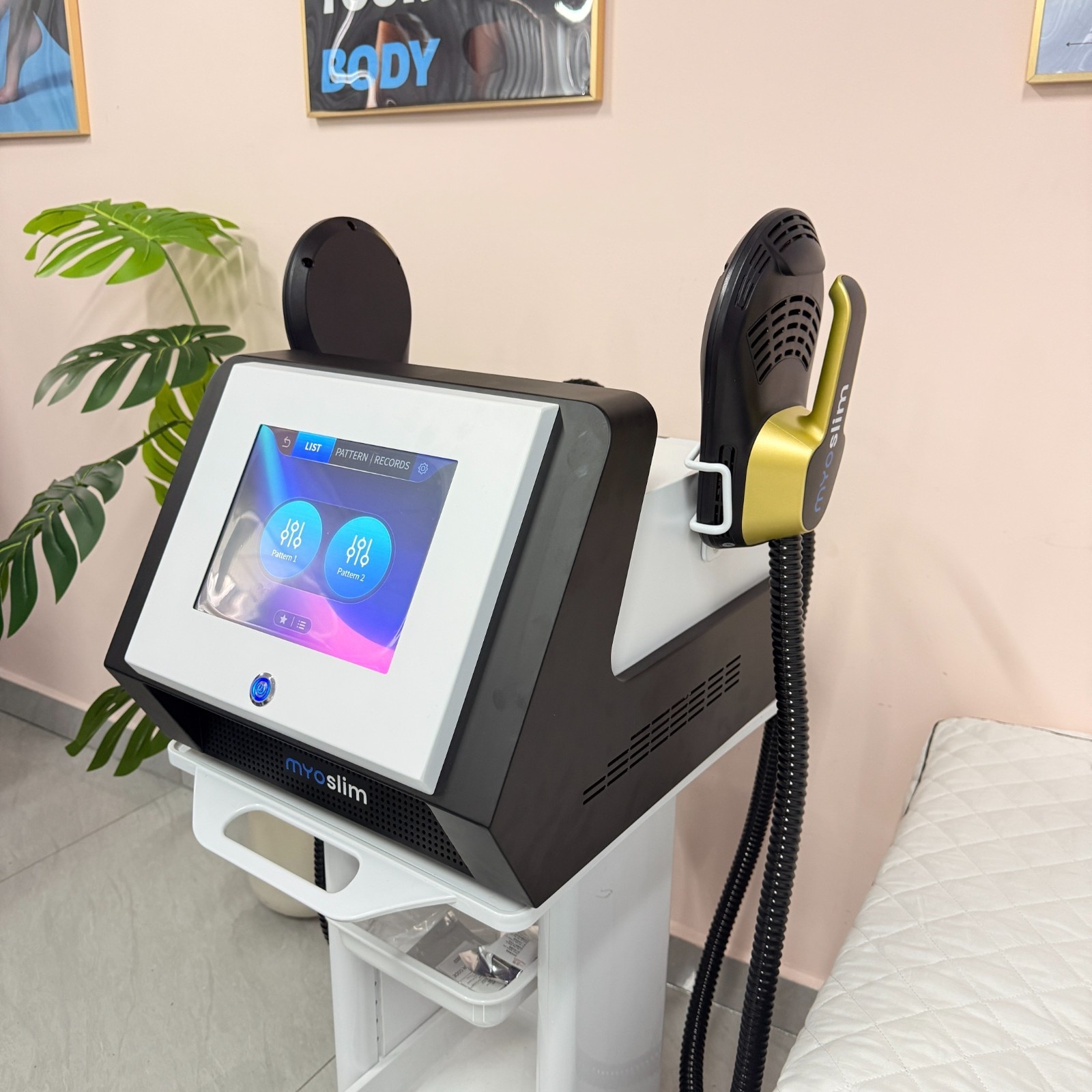 EMS ZERO MYOSLIM 6500W 15 Tesla – Profesjonalne Urządzenie Kosmetyczne EMS | 2 Głowice | Beauty & SPA 1 EMS ZERO MYOSLIM 6500W 15 Tesla – Profesjonalne Urządzenie Kosmetyczne EMS | 2 Głowice | Beauty & SPA